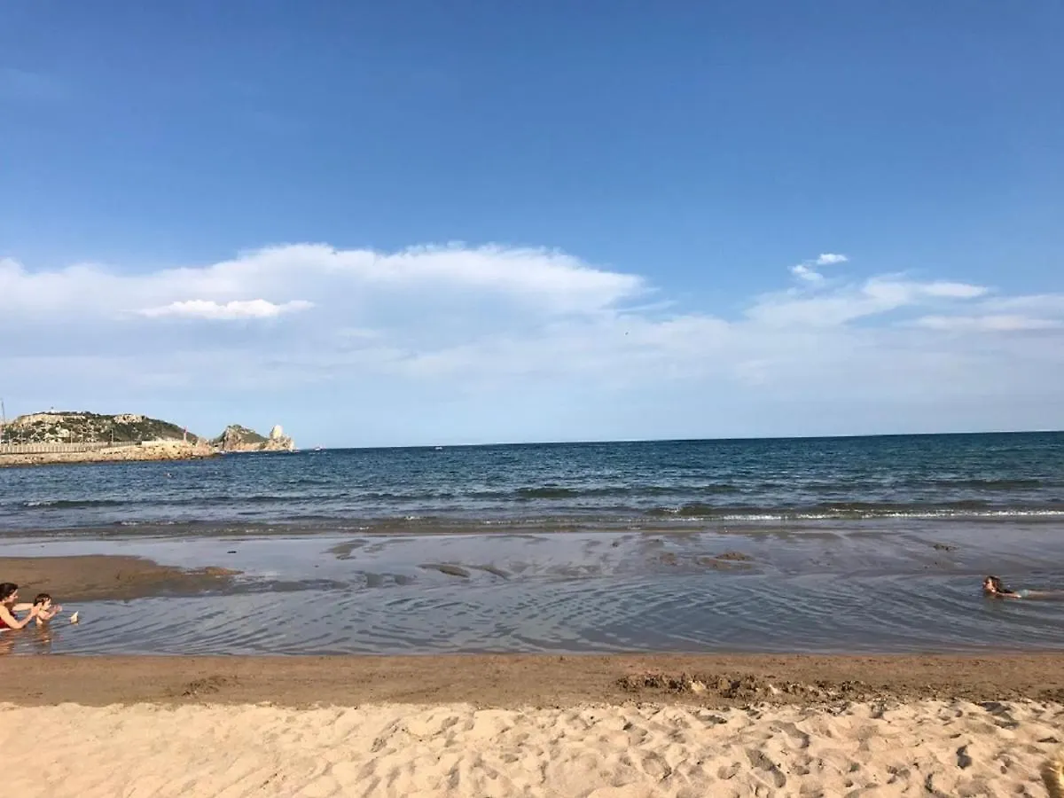 Fantastic Apartment A Few Meters From The Beach In The Center Of Estartit L'Estartit