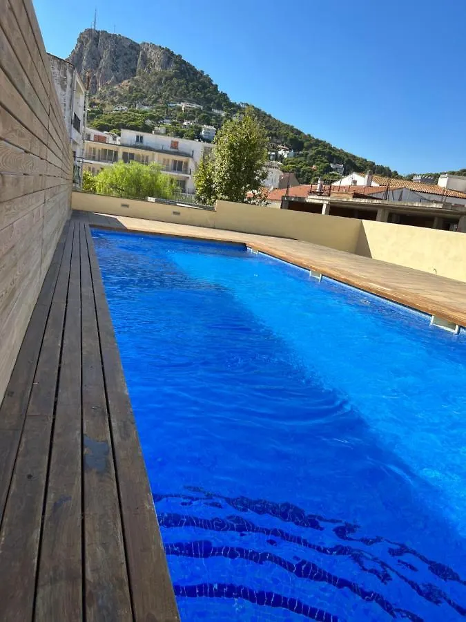 Fantastic Apartment A Few Meters From The Beach In The Center Of Estartit L'Estartit